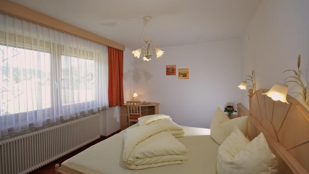 Komfort-Apartments Zufriedenheit Leutasch Camera foto